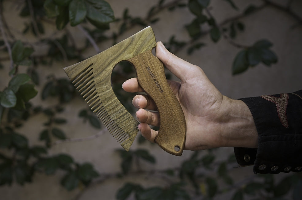 Beard & Bates The Bearded Axe Beard Comb